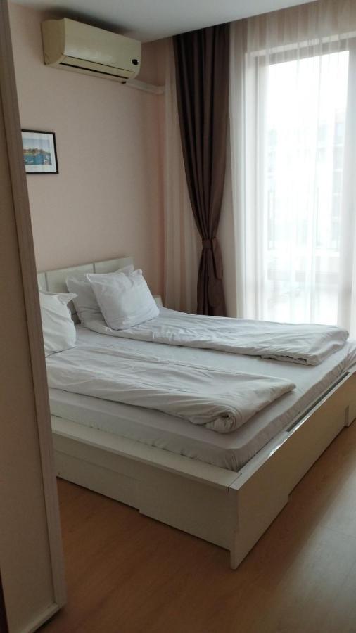 Private Apartment 49 In Prestige Fort Beach Hotel Sveti Vlas Buitenkant foto