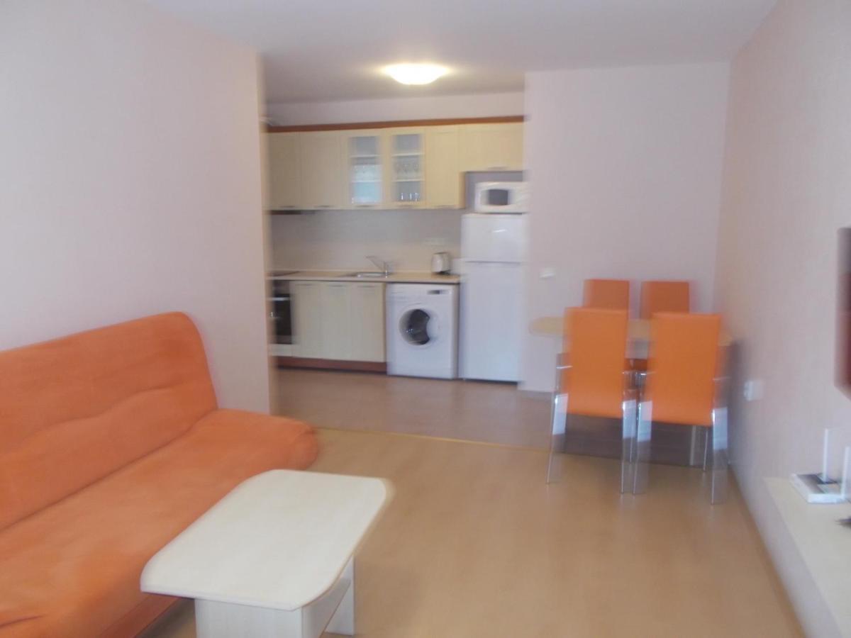 Private Apartment 49 In Prestige Fort Beach Hotel Sveti Vlas Buitenkant foto