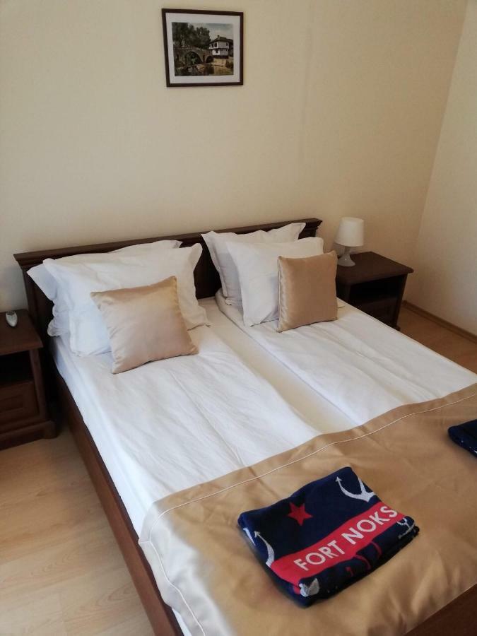 Private Apartment 49 In Prestige Fort Beach Hotel Sveti Vlas Buitenkant foto