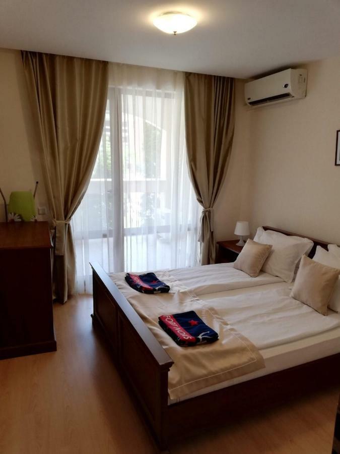 Private Apartment 49 In Prestige Fort Beach Hotel Sveti Vlas Buitenkant foto