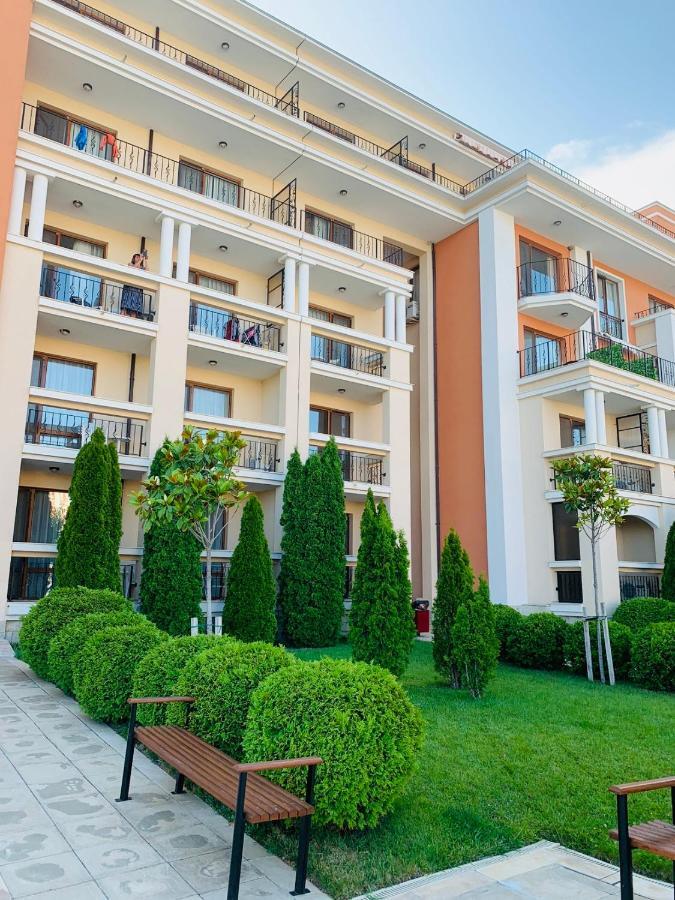 Private Apartment 49 In Prestige Fort Beach Hotel Sveti Vlas Buitenkant foto